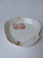 http://www.francesleeceramics.com/files/gimgs/th-4_triangular dish- father christmas tin-web.jpg